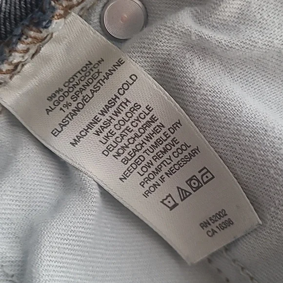 DKNY Dark Wash Bootcut Jeans Size 2R - Picture 4 of 6